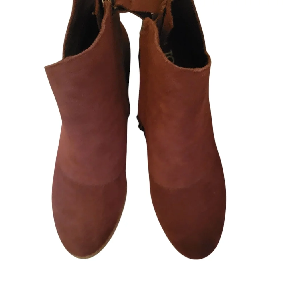Tom's Sutton Chestnut Brown Wedge Boots NWT‎ Outdoor Cold Weather Elevated Basic